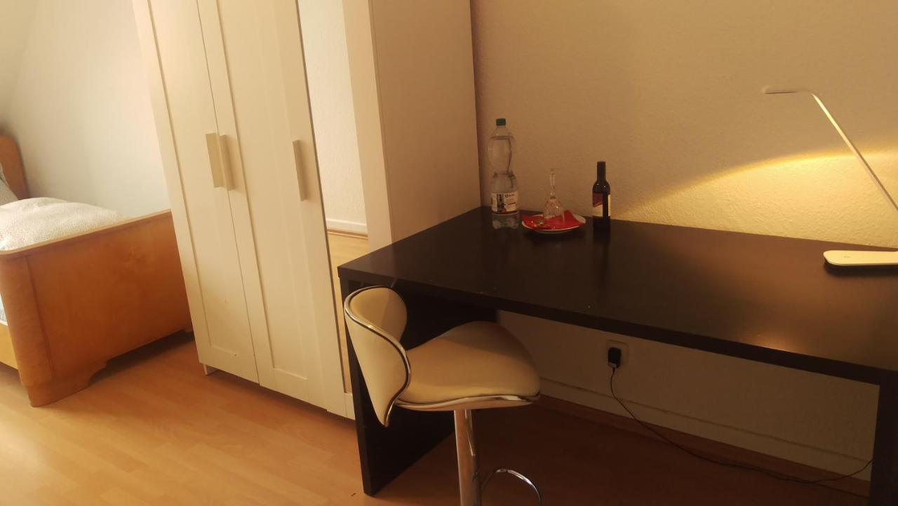 Nice Private Room In Shared Apartment - 2Er Wg Wiesbaden Ngoại thất bức ảnh